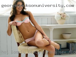 Hot lonely teachrs have sex flowery girls brantch.